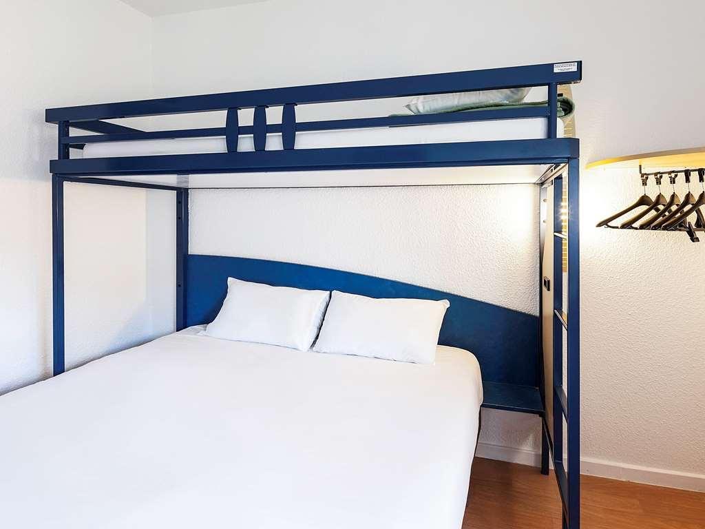 Ibis Budget Αζάν Εξωτερικό φωτογραφία